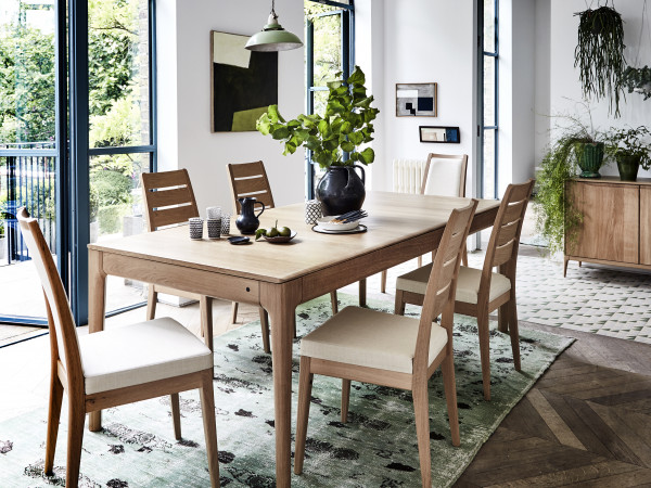 Ercol_Romana dining table