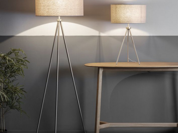 Tri Lamp 3